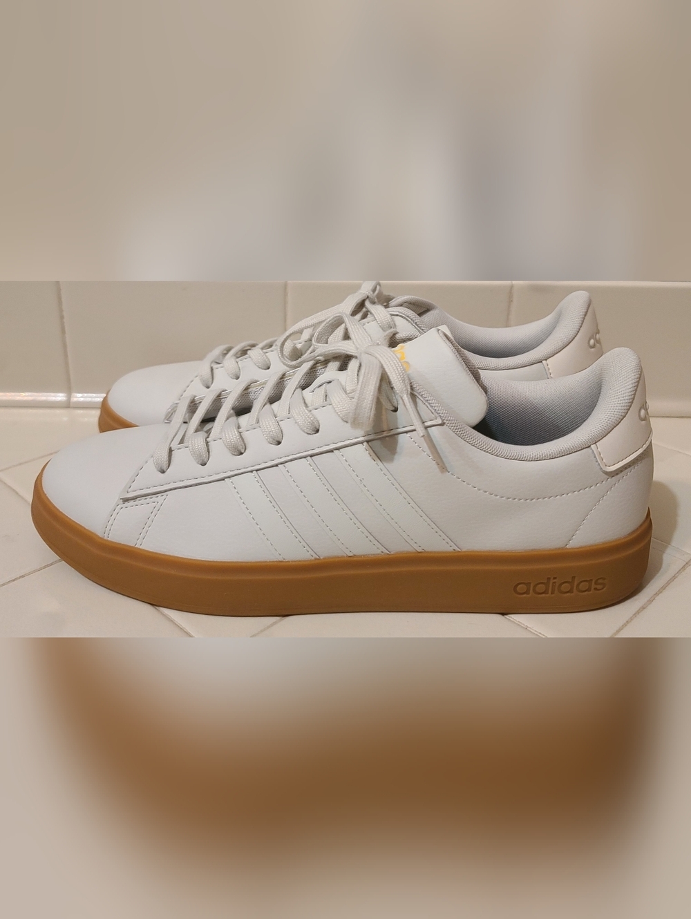 Adidas Grand Court 2.0 Men's Size 11.5